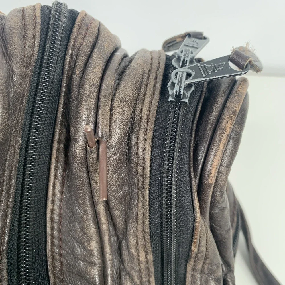 VTG Scully Western Duffle Bag Leather Zipper Walnut w Strap‎ And Leather Handle